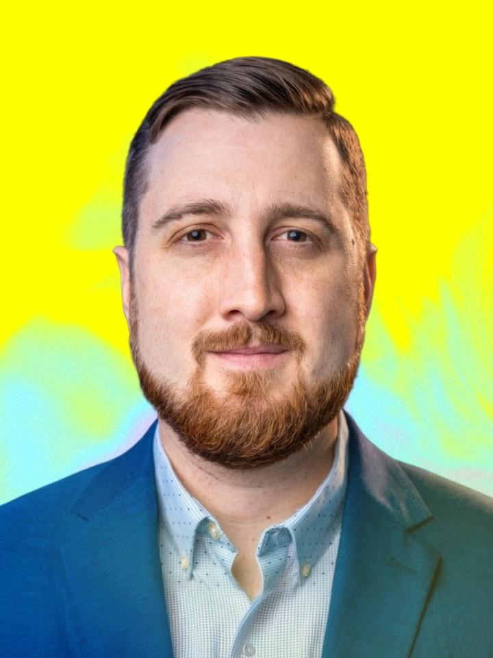 Kevin Warner headshot